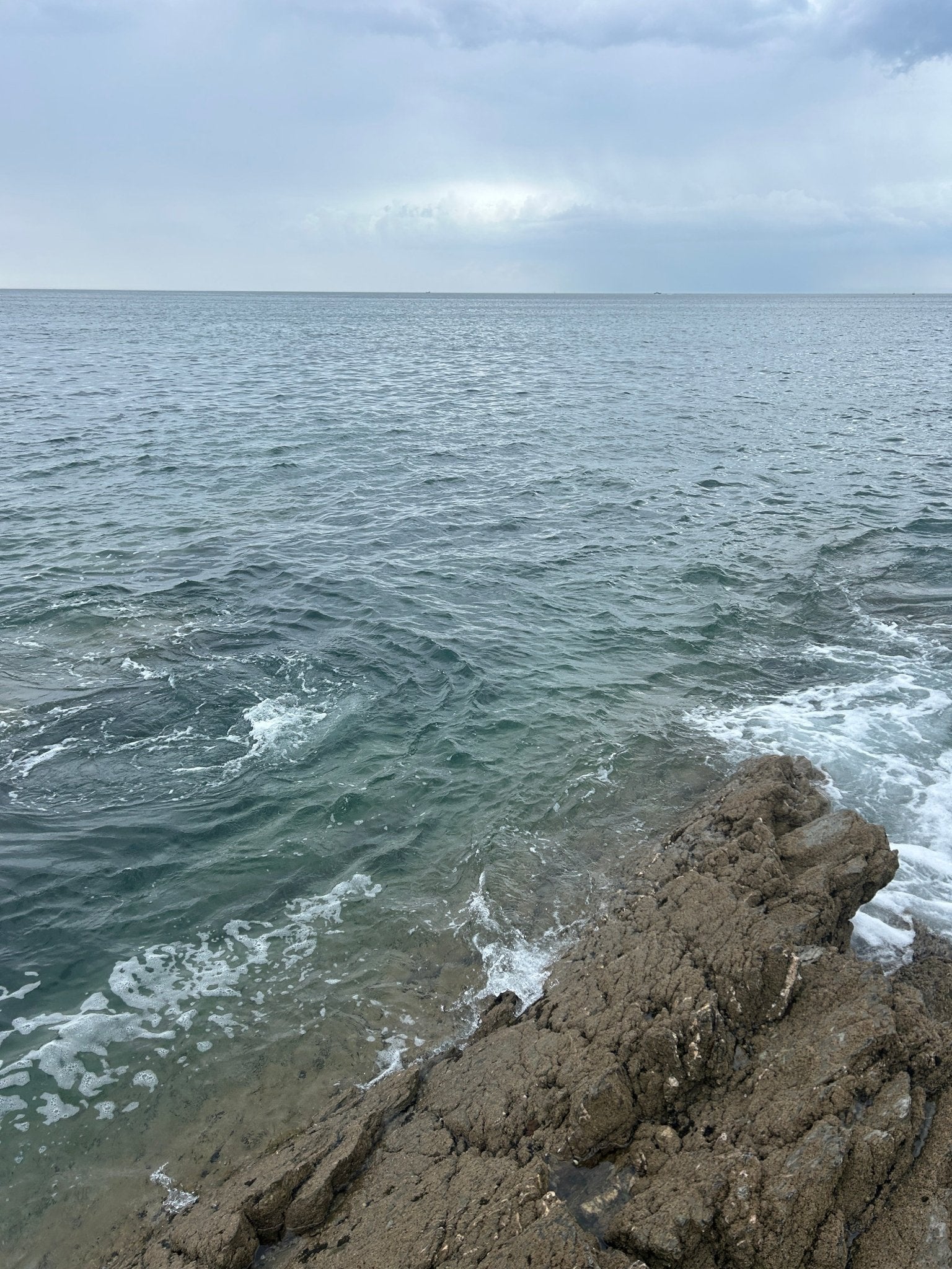 What a day lure fishing for bass on the surface. - Bass Lures UK