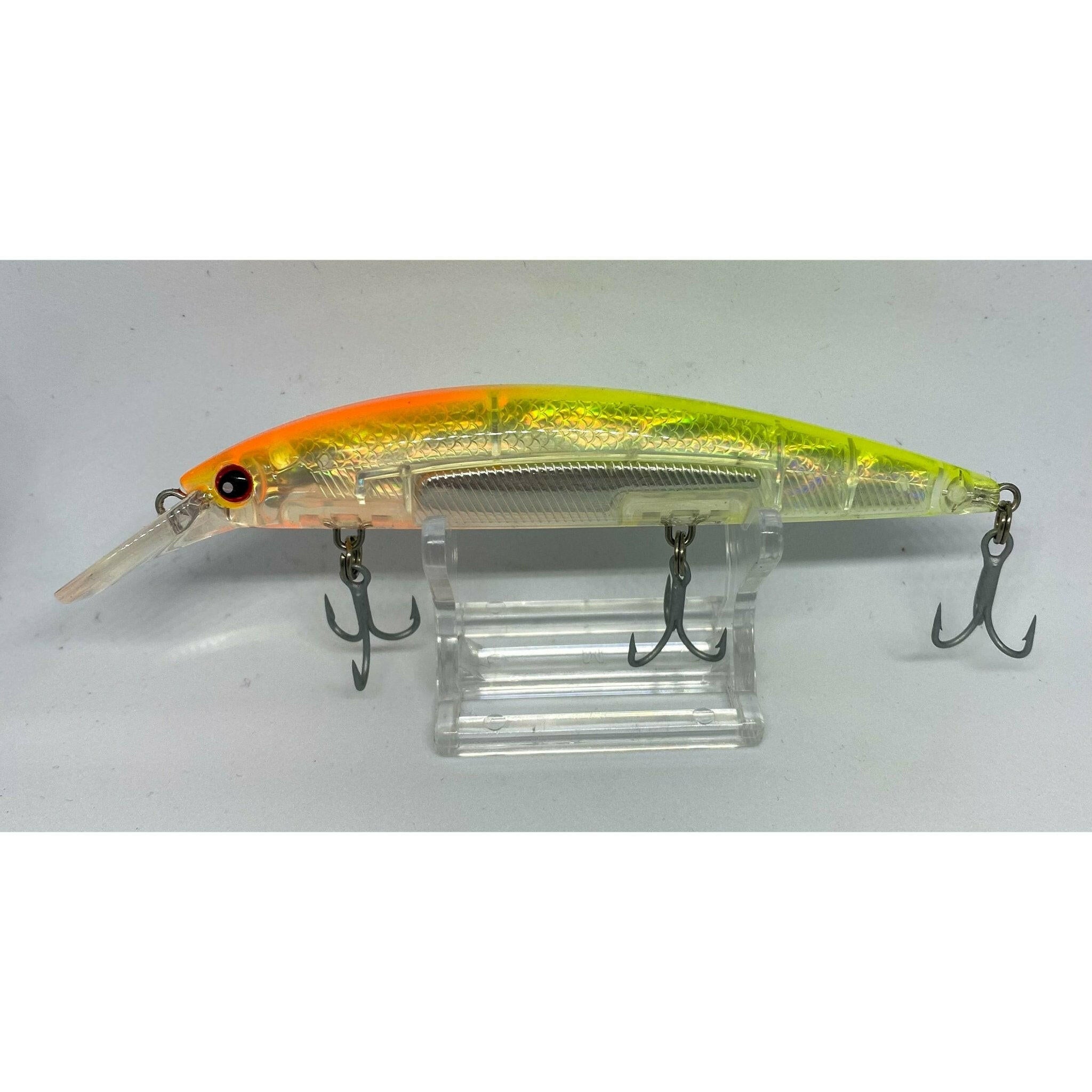 Large Deep Diving 3m Bass Lure 110mm 37g - Bass Lures UK