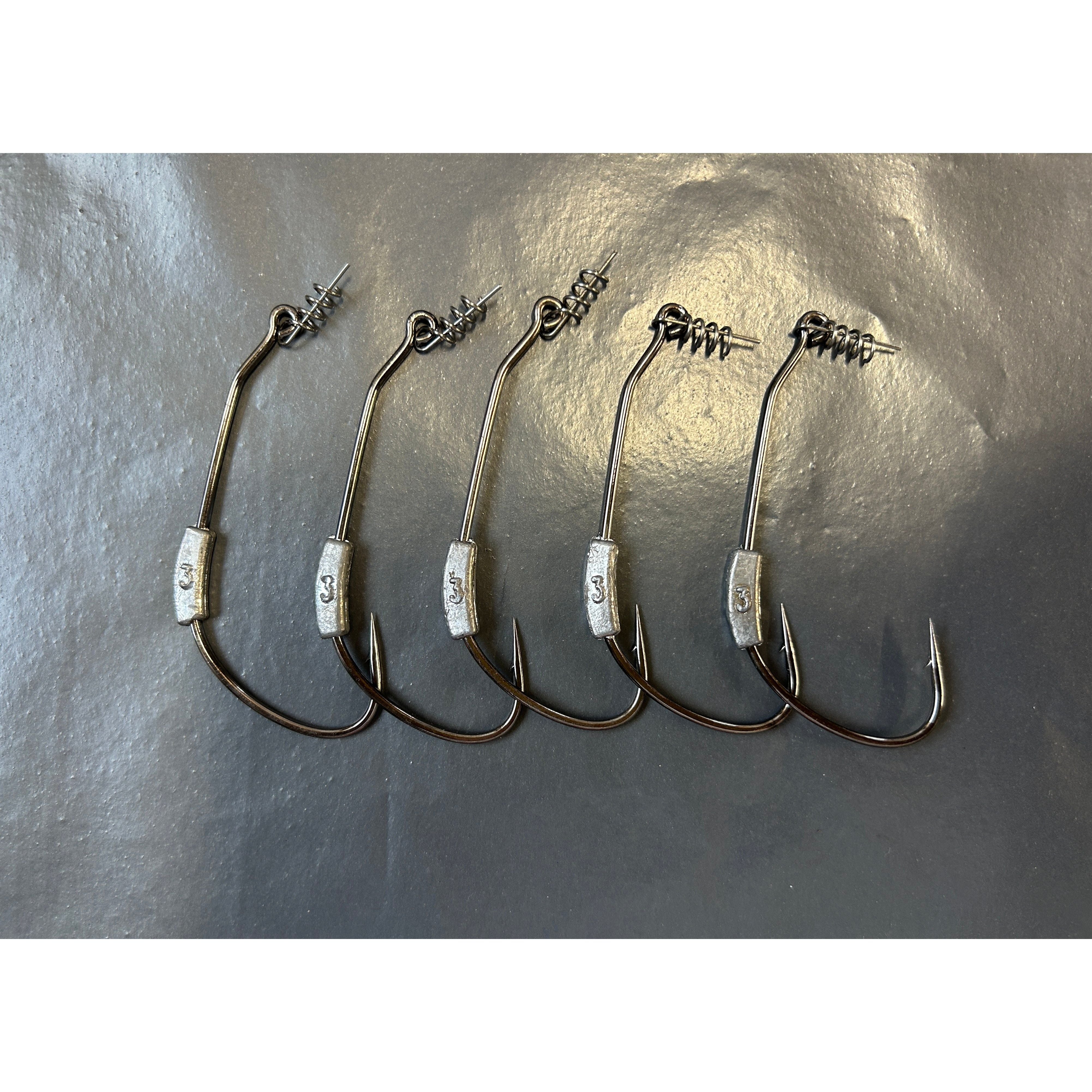 Twist Lock Weedless Bass Hooks - Bass Lures UK