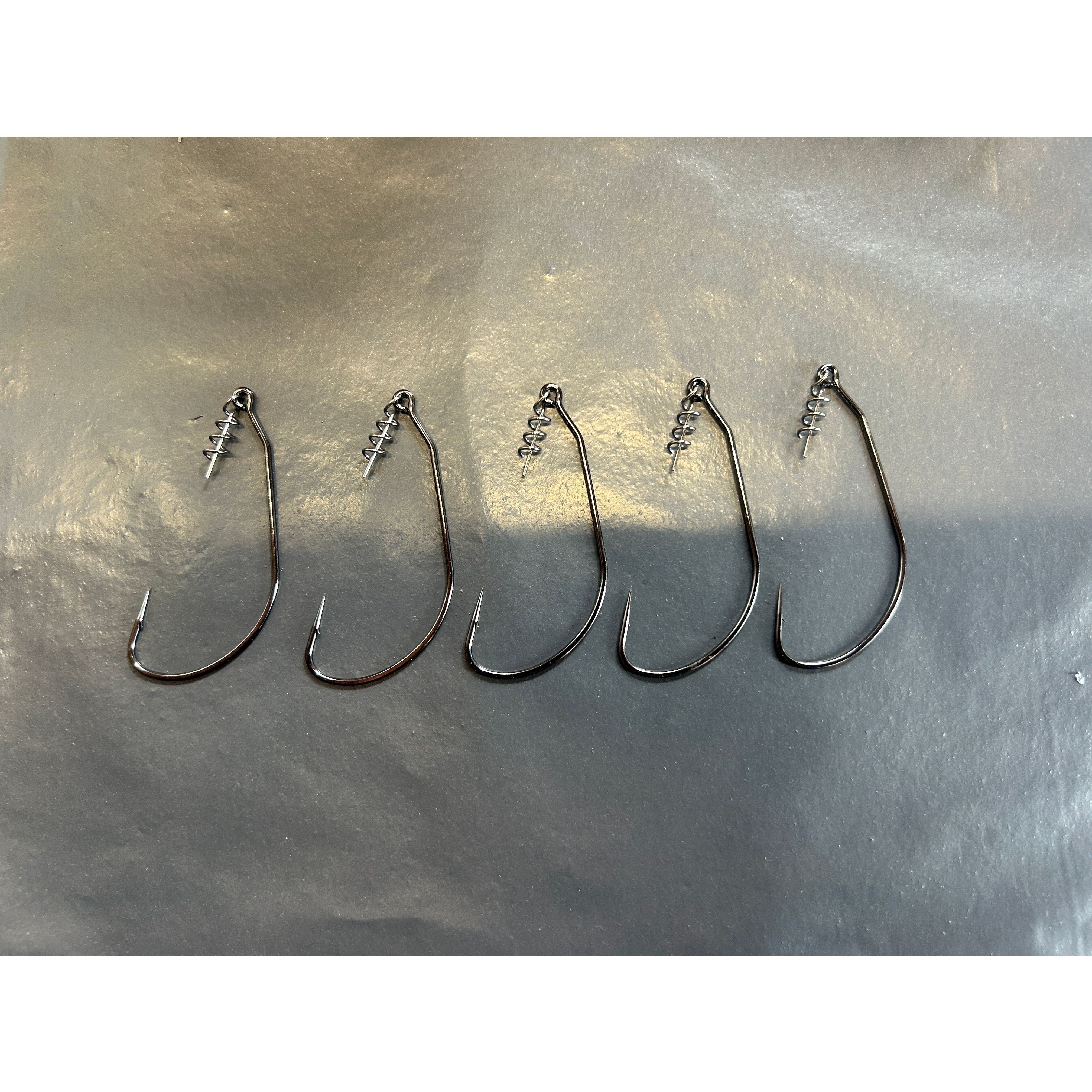 Twistlock Weedless Bass Hooks