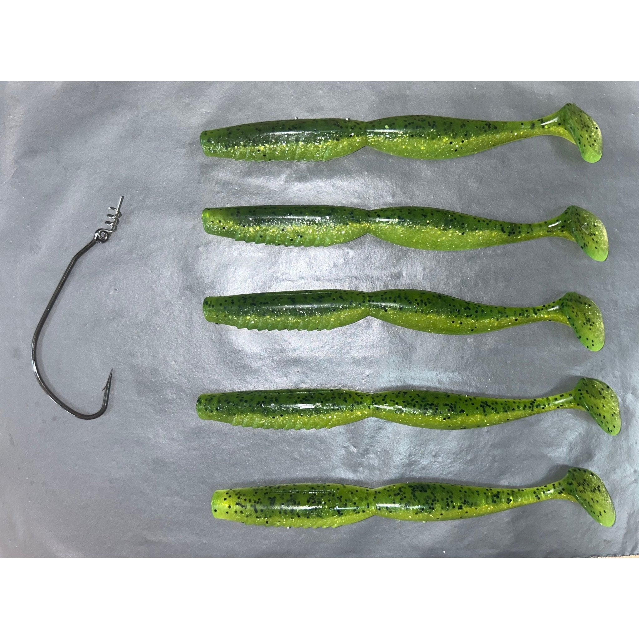 5” & 4” Spindle Paddletail Spinning Bass Lure Sets - Bass Lures UK