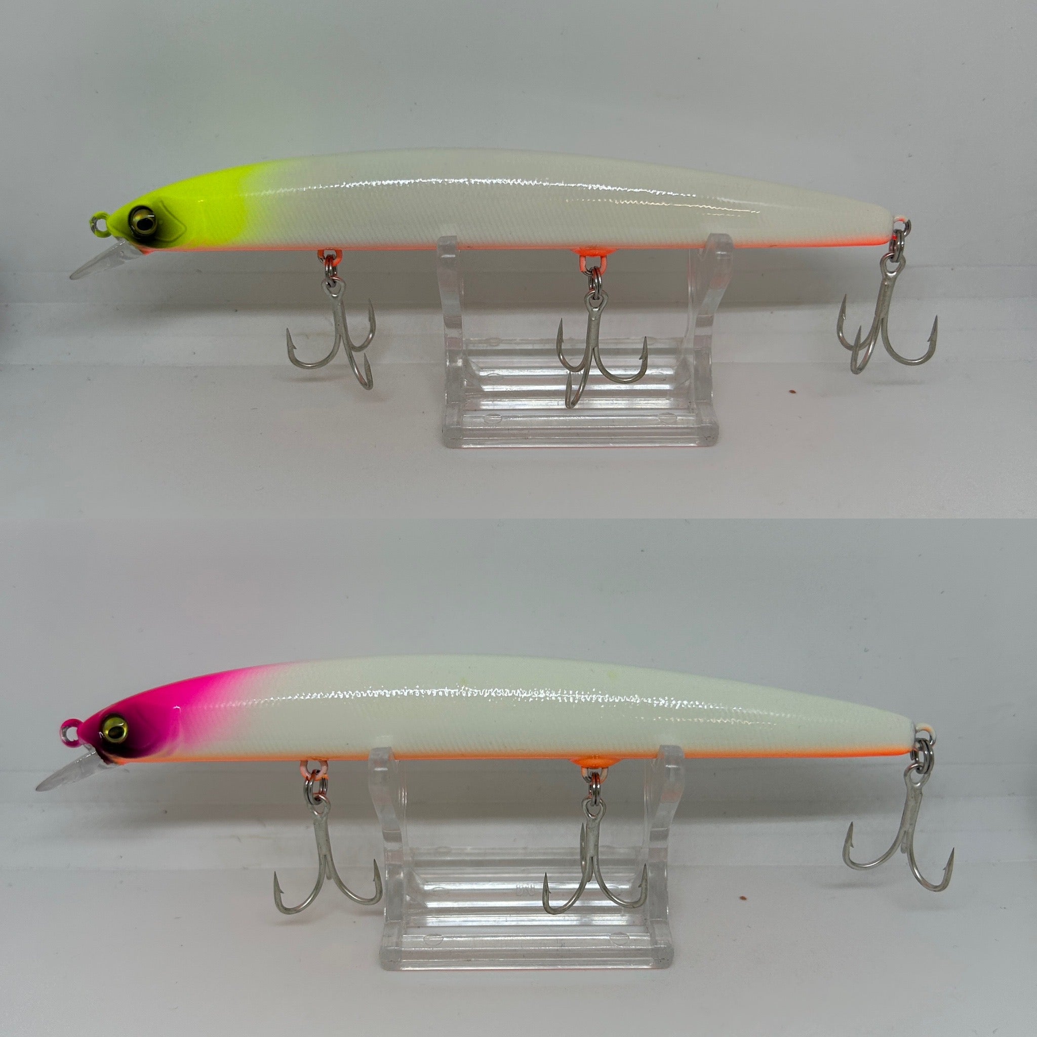 Large Shallow Diving UV Bass Lure 130mm 19g