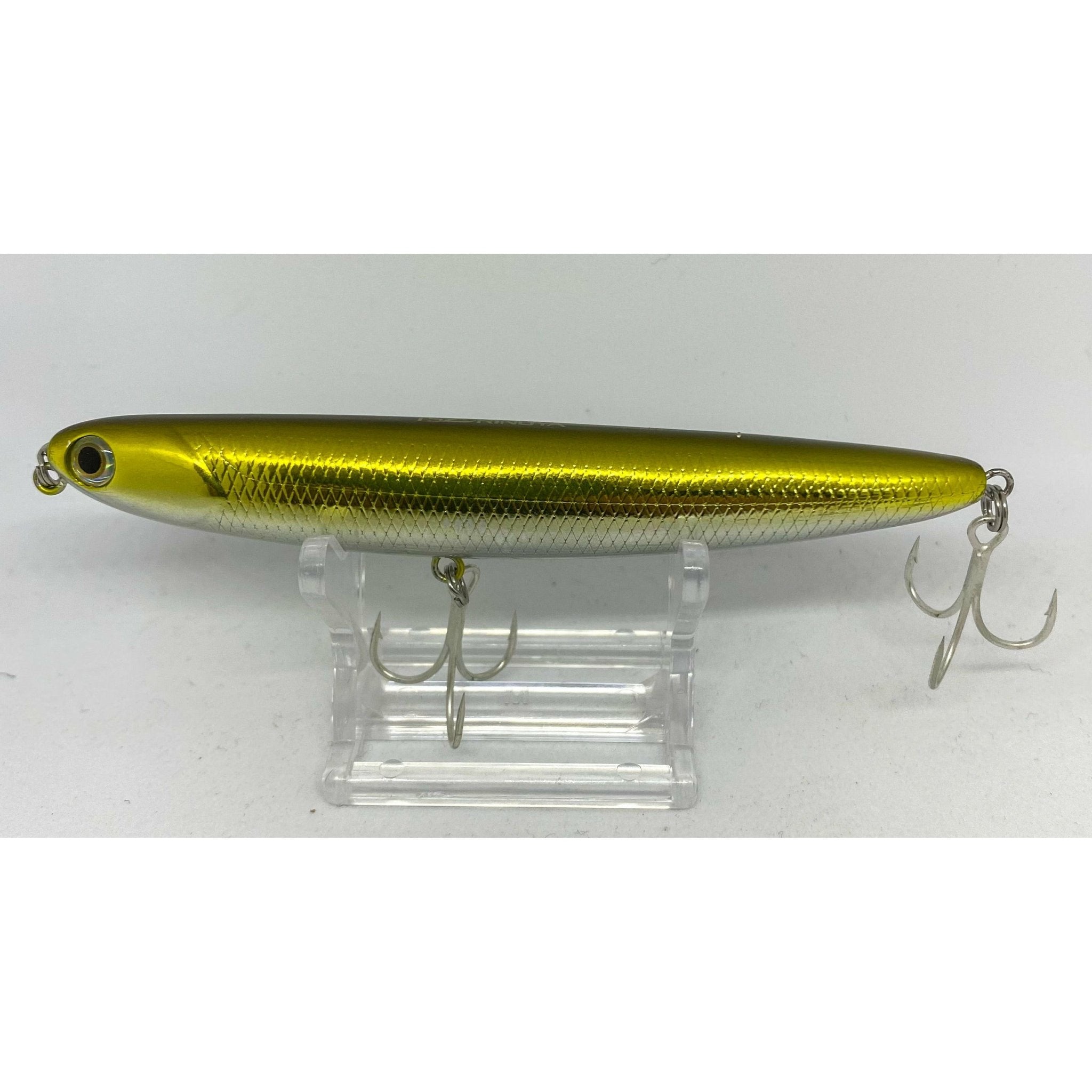 Medium Surface Skimming Bass Lure 110mm 13g - Bass Lures UK