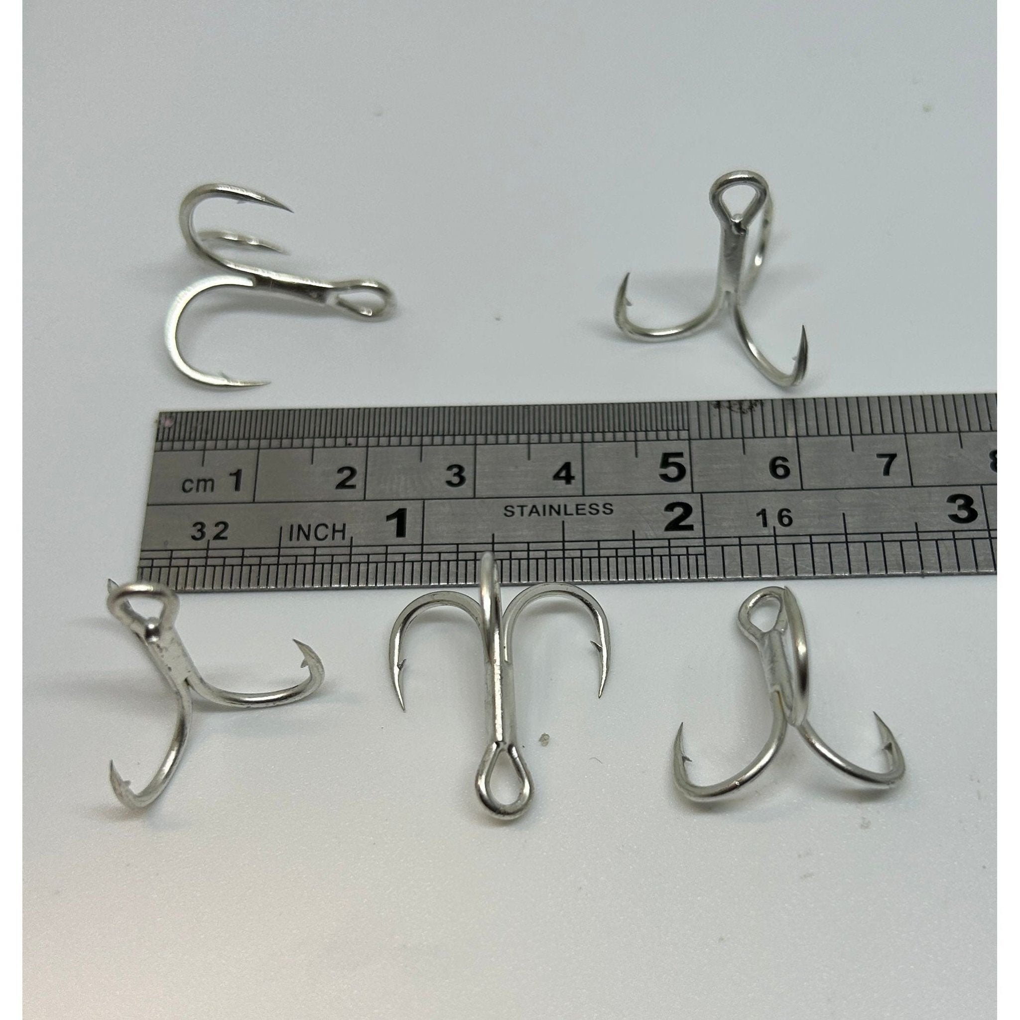 Replacement Treble Hooks for Bass Lures (Pack of 5) - Bass Lures UK